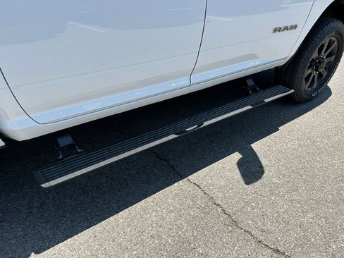 New 2026 RAM 3500 Laramie AWD/4WD image 14
