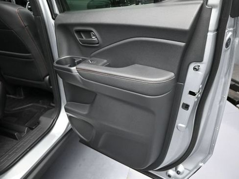 Used 2025 Honda Ridgeline TrailSport image 36
