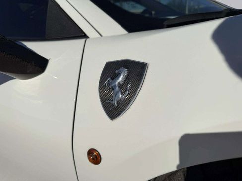 Used 2018 Ferrari 488 GTB image 10