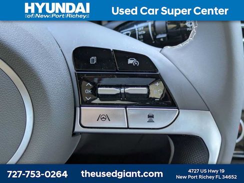 Certified 2025 Hyundai Elantra SEL FWD image 29