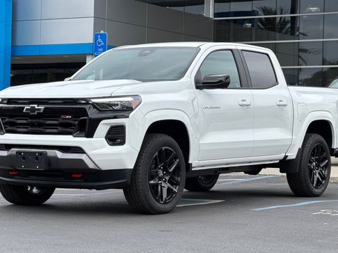 New 2025 Chevrolet Colorado Z71 w/ Technology Package image 7