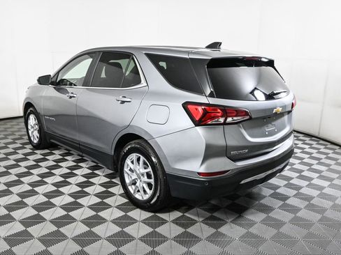 Used 2024 Chevrolet Equinox LT image 3