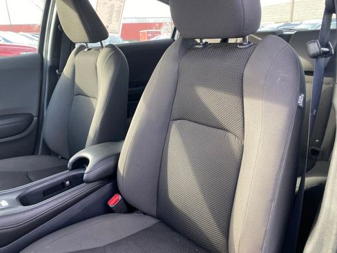 Used 2019 Honda HR-V Sport image 19