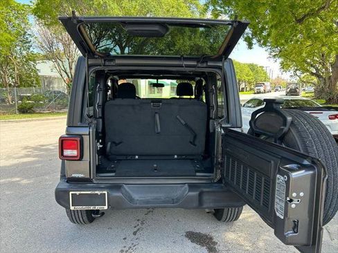 Certified 2020 Jeep Wrangler Sport AWD/4WD image 37