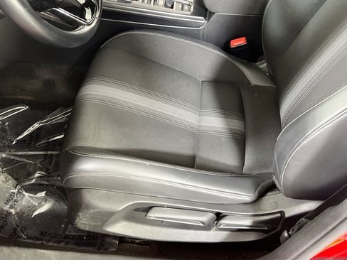 Used 2023 Honda Civic Sport image 18