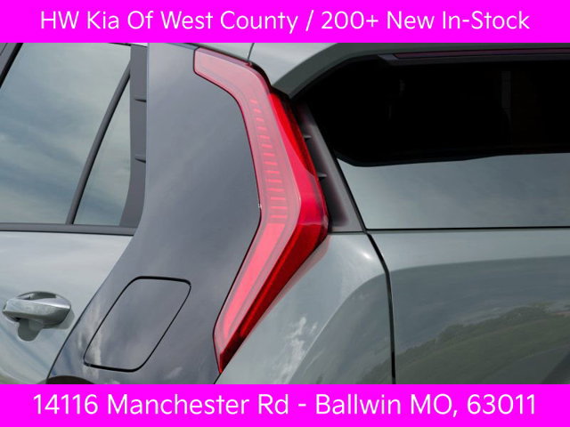 New 2025 Kia Niro SX Touring FWD image 11