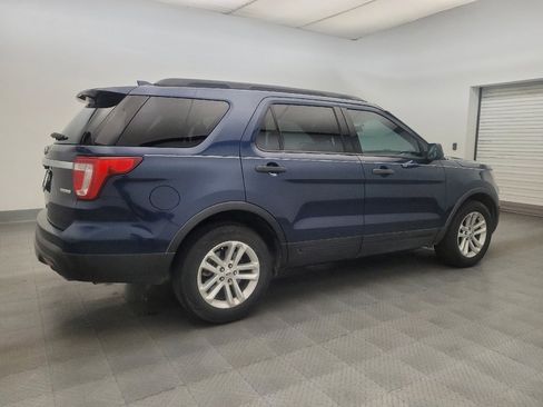 Used 2017 Ford Explorer FWD image 10