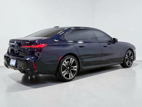 Used 2025 BMW 760i xDrive AWD/4WD image 20