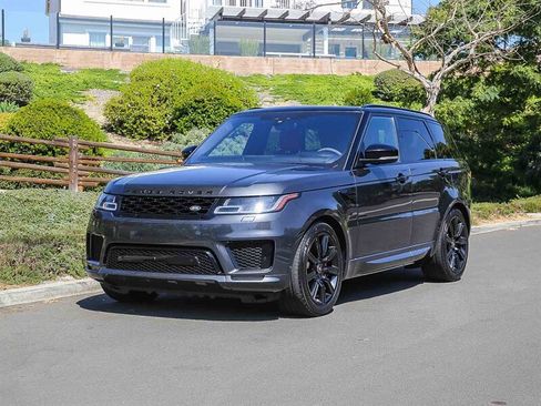 Used 2021 Land Rover Range Rover Sport HST image 3