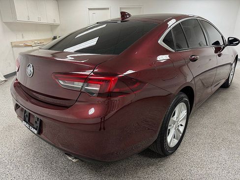 Used 2019 Buick Regal Preferred image 5