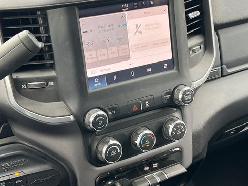 Used 2024 RAM 3500 Big Horn image 30