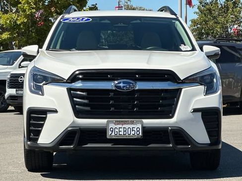 Used 2023 Subaru Ascent Premium w/ Convenience Package AWD/4WD image 9