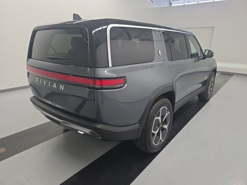 Used 2023 Rivian R1S Adventure AWD/4WD image 5