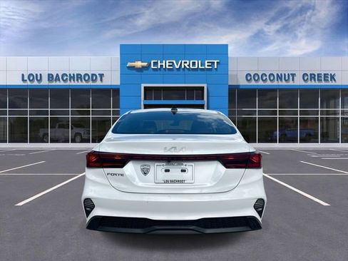 Used 2023 Kia Forte LXS image 7