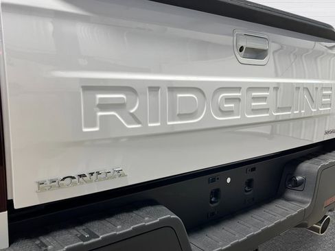 New 2026 Honda Ridgeline Sport image 7