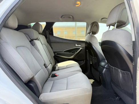 Used 2017 Hyundai Santa Fe Sport FWD image 27