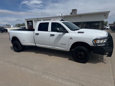 Used 2022 RAM 3500 Tradesman AWD/4WD image 6