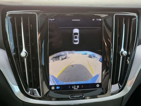 Used 2024 Volvo S60 B5 Core image 14