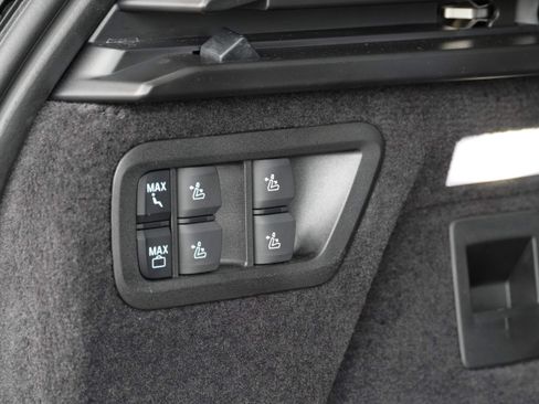 Certified 2026 BMW X7 xDrive40i AWD/4WD image 42
