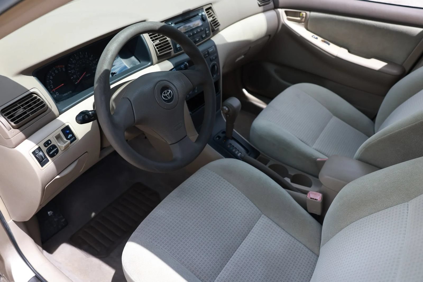 Used 2006 Toyota Corolla CE FWD image 19
