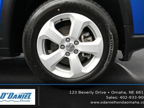 Used 2021 Jeep Compass Latitude w/ Convenience Group AWD/4WD image 42