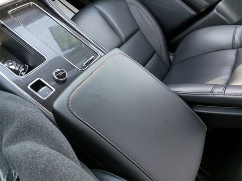 Used 2024 Lincoln Aviator Premiere w/ Premium Package image 27