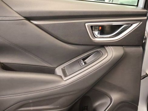 Used 2023 Subaru Forester Touring image 31