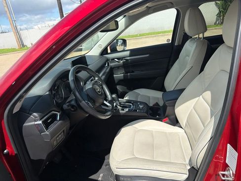 Used 2025 MAZDA CX-5 AWD 2.5 S w/ Preferred Package image 2