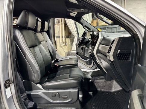 Used 2022 Ford F250 Lariat w/ Lariat Ultimate Package image 39