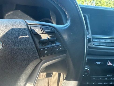 Used 2016 Hyundai Tucson Limited w/ Option Group 03 AWD/4WD image 15