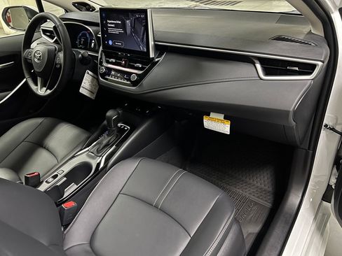 New 2026 Toyota Corolla XLE image 18