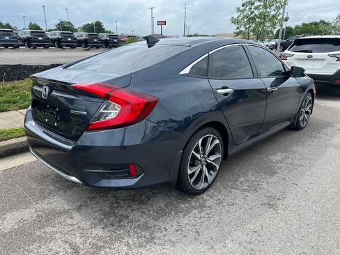 Used 2021 Honda Civic Touring image 3
