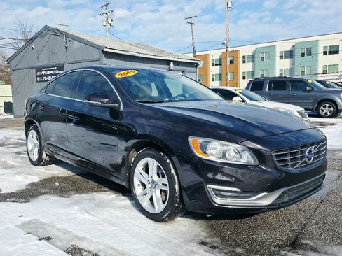 Used 2015 Volvo S60 T5 Premier w/ Convenience Package image 4