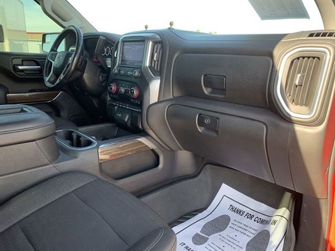 Certified 2021 Chevrolet Silverado 1500 LT Trail Boss w/ LPO, Dark Essentials Package AWD/4WD image 27