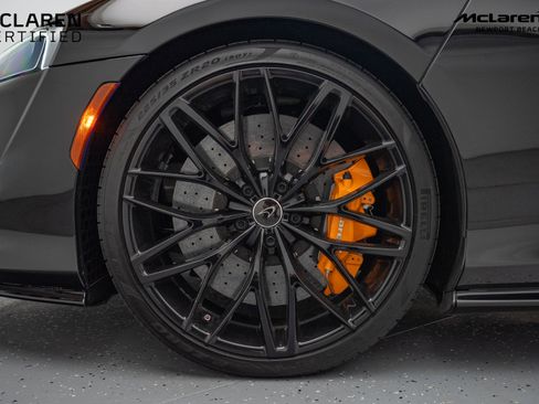 Used 2023 McLaren GT image 34