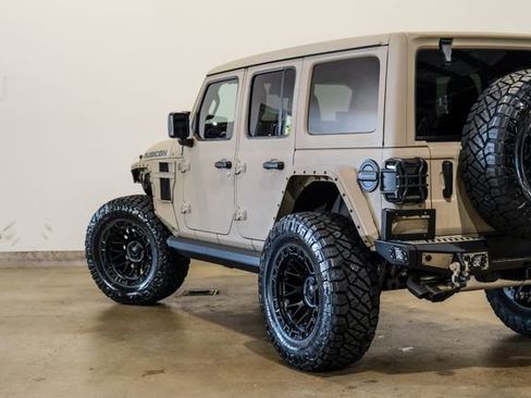Used 2025 Jeep Wrangler Unlimited Rubicon 392 image 46