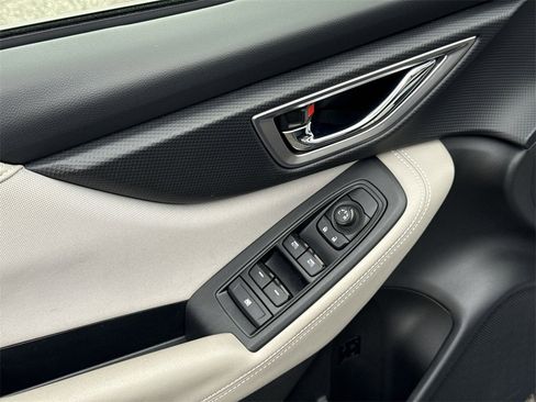 Used 2023 Subaru Forester Premium image 15