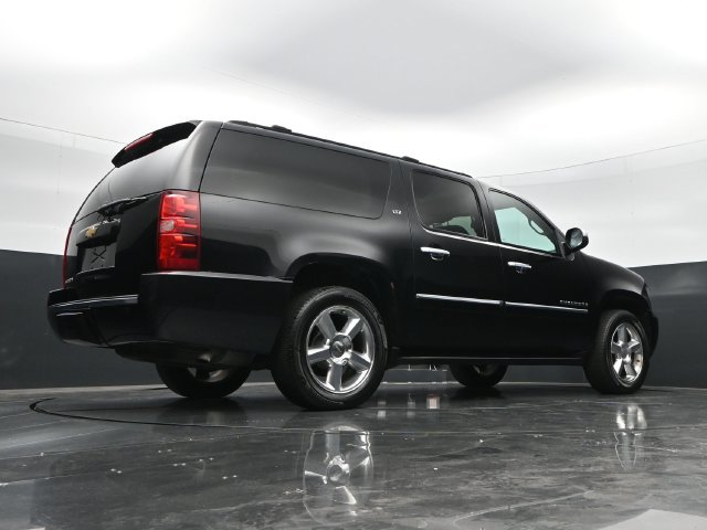 Used 2013 Chevrolet Suburban LTZ AWD/4WD image 48