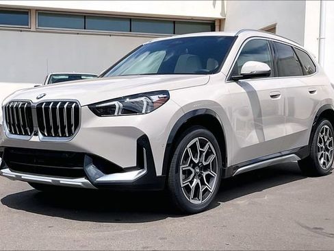 New 2026 BMW X1 xDrive28i w/ Technology Package AWD/4WD image 1