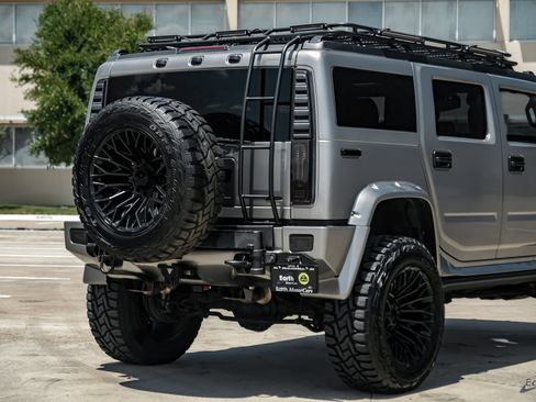 Used 2009 HUMMER H2 Luxury AWD/4WD image 17
