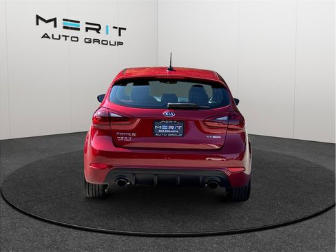 Used 2017 Kia Forte SX image 8