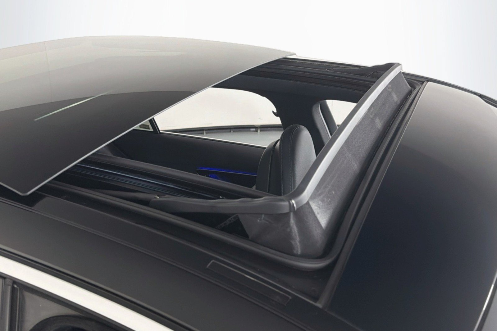 Used 2024 Mercedes-Benz C 300 Sedan image 24
