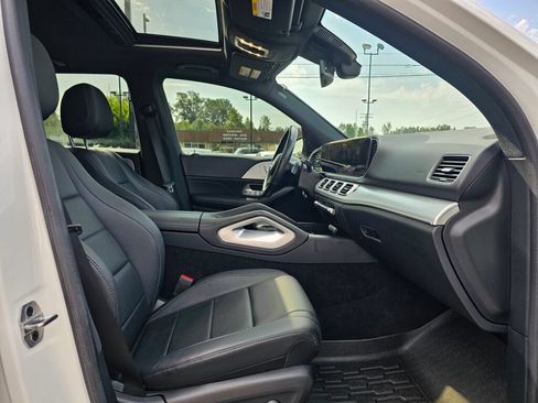 Used 2024 Mercedes-Benz GLE 350 4MATIC image 10