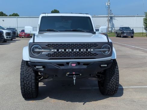 Used 2022 Ford Bronco Badlands w/ Sasquatch Package AWD/4WD image 2