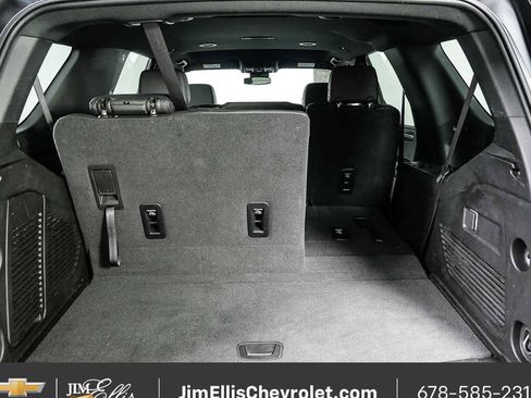 Certified 2025 Chevrolet Tahoe LT image 32