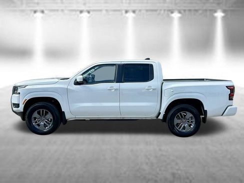 Certified 2025 Nissan Frontier SV AWD/4WD image 10