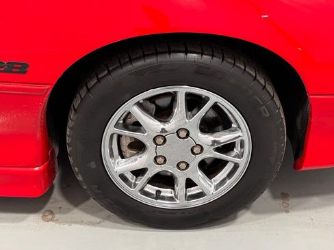 Used 2001 Chevrolet Camaro Z28 w/ Preferred Equipment Group 2 image 30