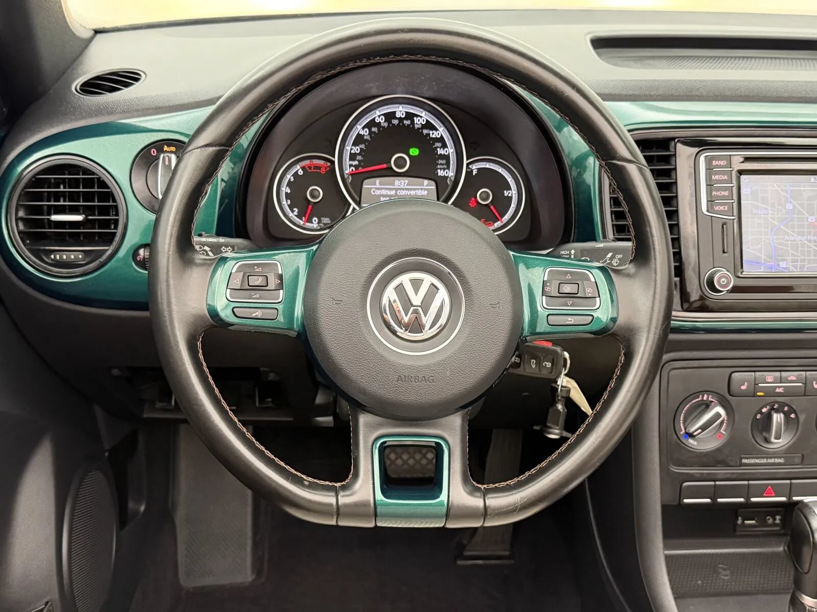 Used 2017 Volkswagen Beetle 1.8T S FWD image 13