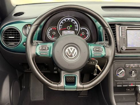 Used 2017 Volkswagen Beetle 1.8T S FWD image 13