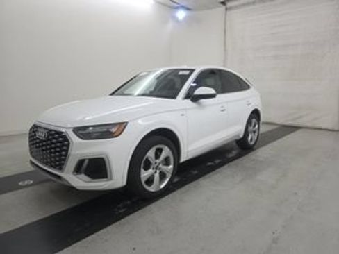 Used 2023 Audi Q5 2.0T Premium Plus w/ Premium Plus Package AWD/4WD image 8